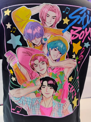 Polera KPOP Demon Hunters – Huntrix y Saja Boys –
