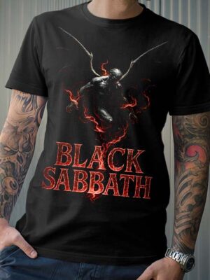 Polera Black Sabbat