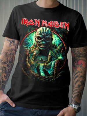 Polera Iron Maiden – Eddie en la Selva –